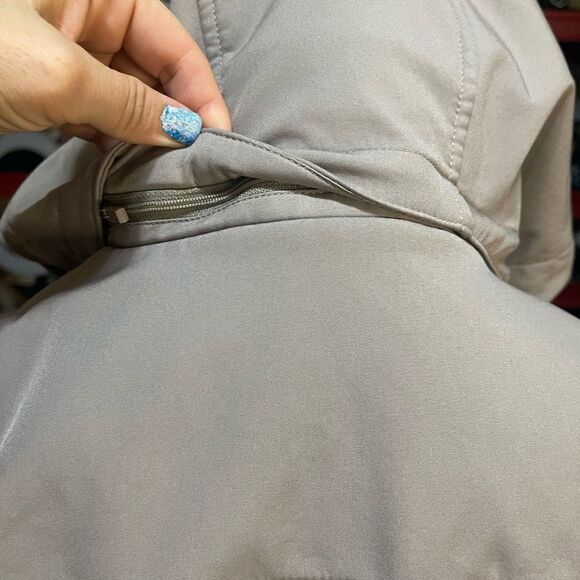 Andrew Marc coat with removable hood. Size L. See all photos for details. - Picture 6 of 8